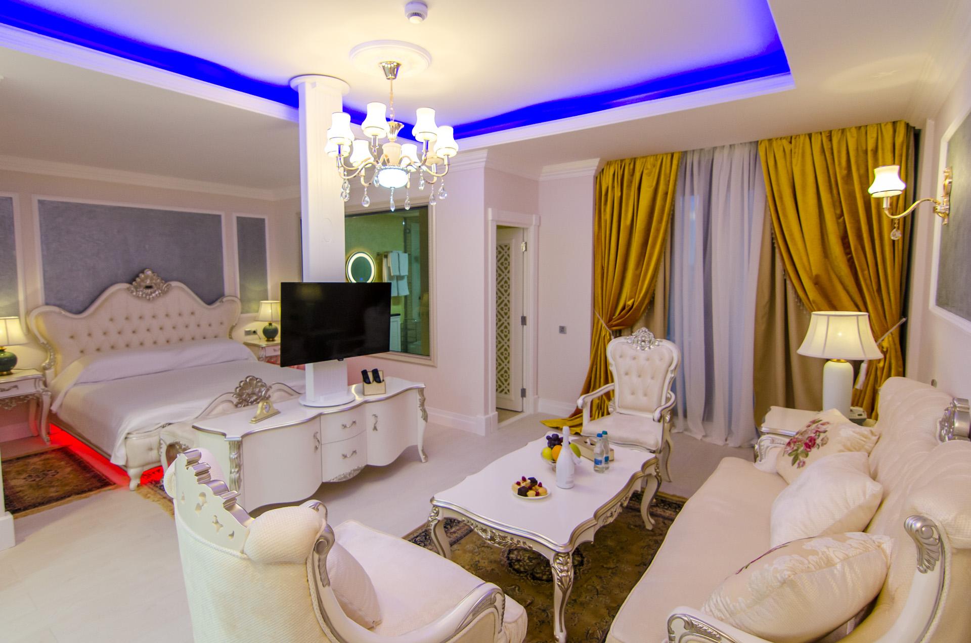 Phoenicia Royal Hotel Năvodari Exteriör bild