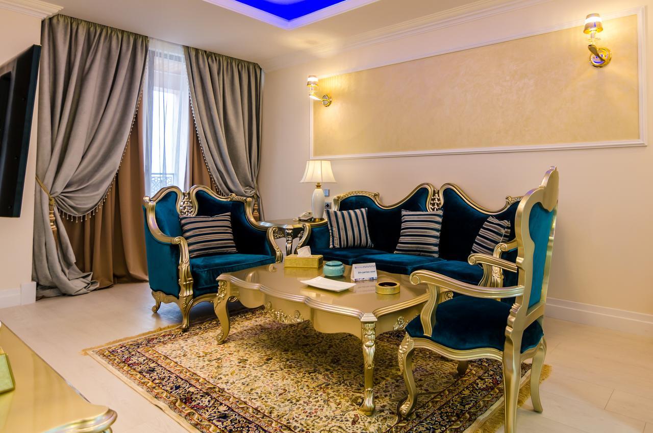 Phoenicia Royal Hotel Năvodari Exteriör bild