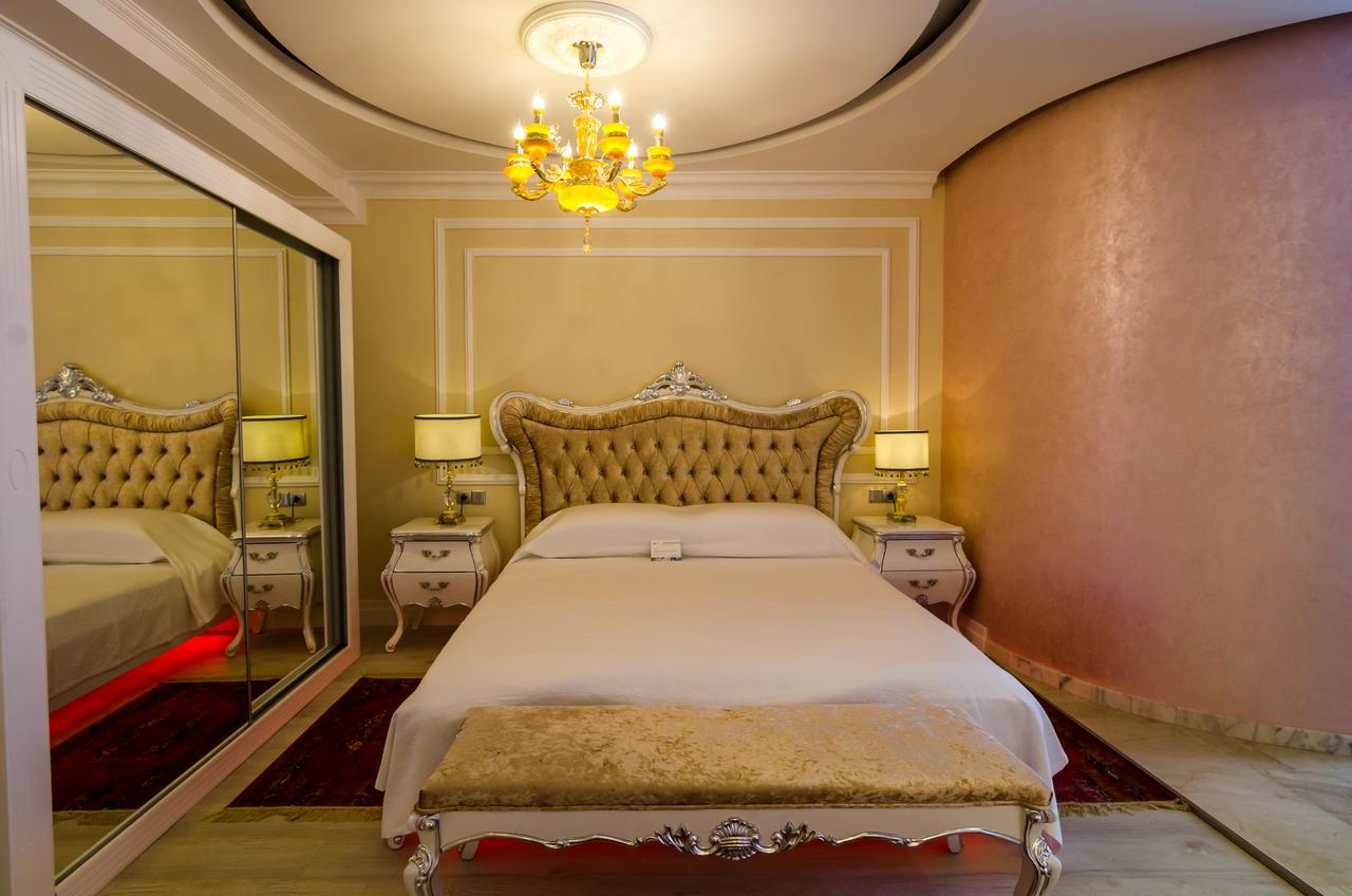 Phoenicia Royal Hotel Năvodari Exteriör bild